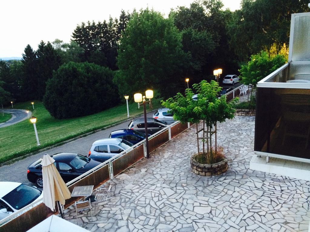 Authentic By Balladins - Rodez / Le Segala Baraqueville Exterior photo